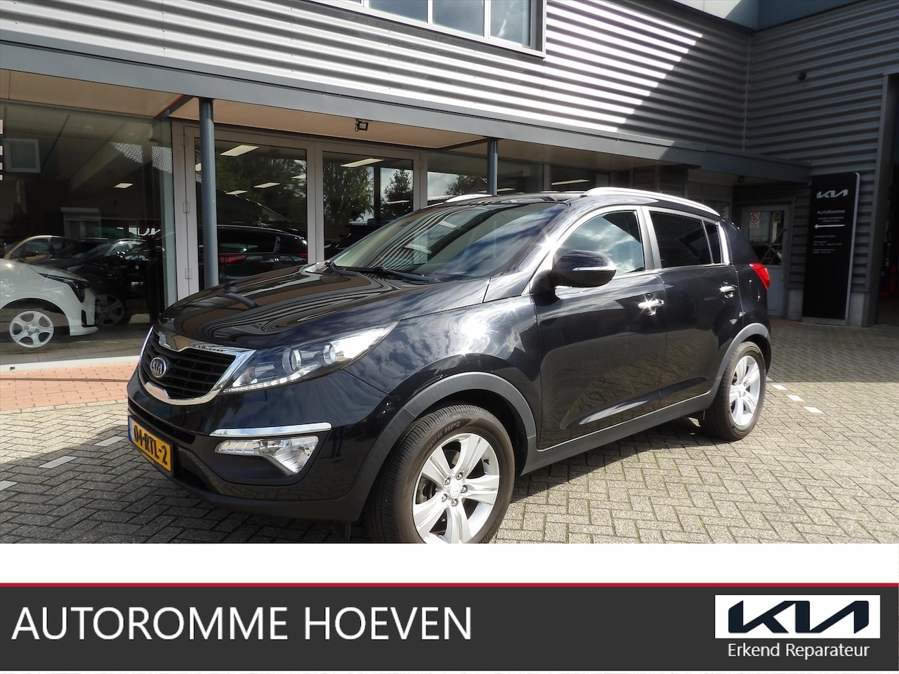 Kia Sportage - 1.6 GDi X-ecutive Plus Pack Org. Ned. dealer Ond trekhaak - AutoWereld.nl