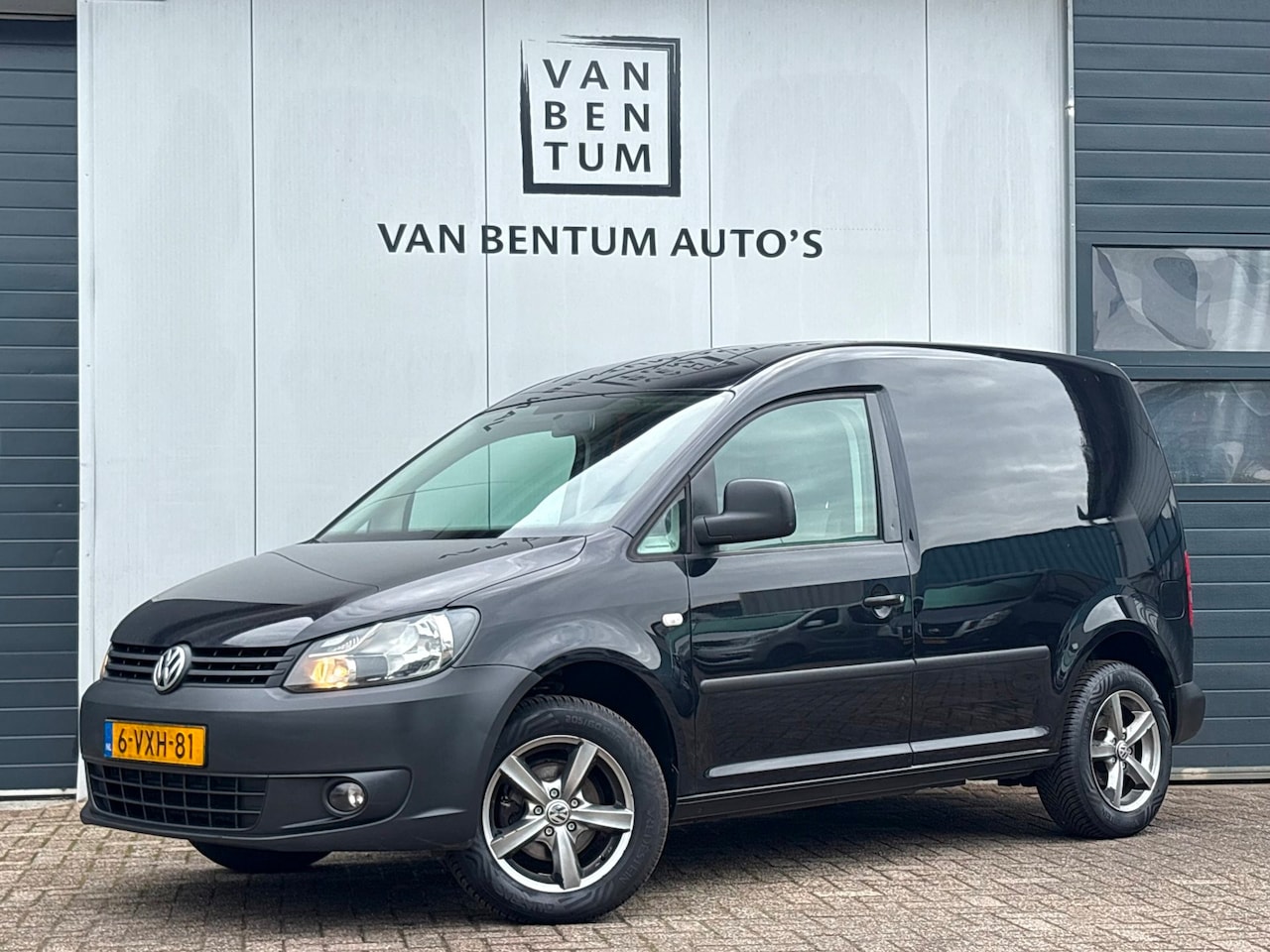 Volkswagen Caddy - 1.6TDI 75pk Navi Airco Leder Trekh. MARGE! - AutoWereld.nl