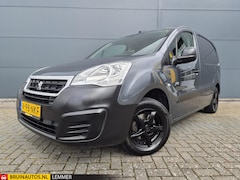Peugeot Partner - 1.6VTi Airco Carplay Benzine Marge trehaak