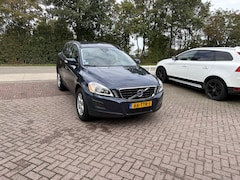 Volvo XC60 - 2.0 T5 AUTOMAAT CLIMA NAVI