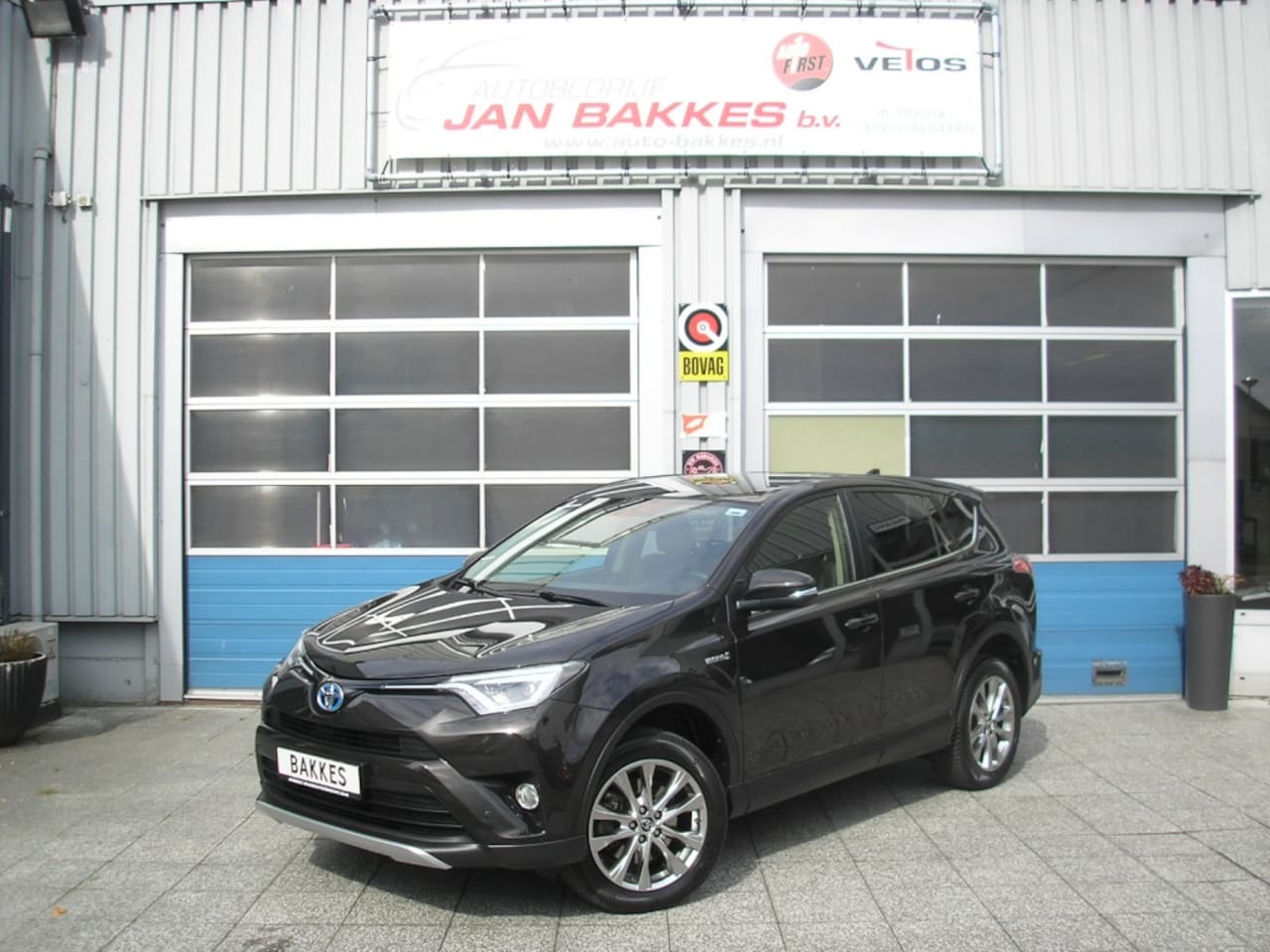 Toyota RAV4 - Hybrid Executive 2WD lederen bekelding - AutoWereld.nl
