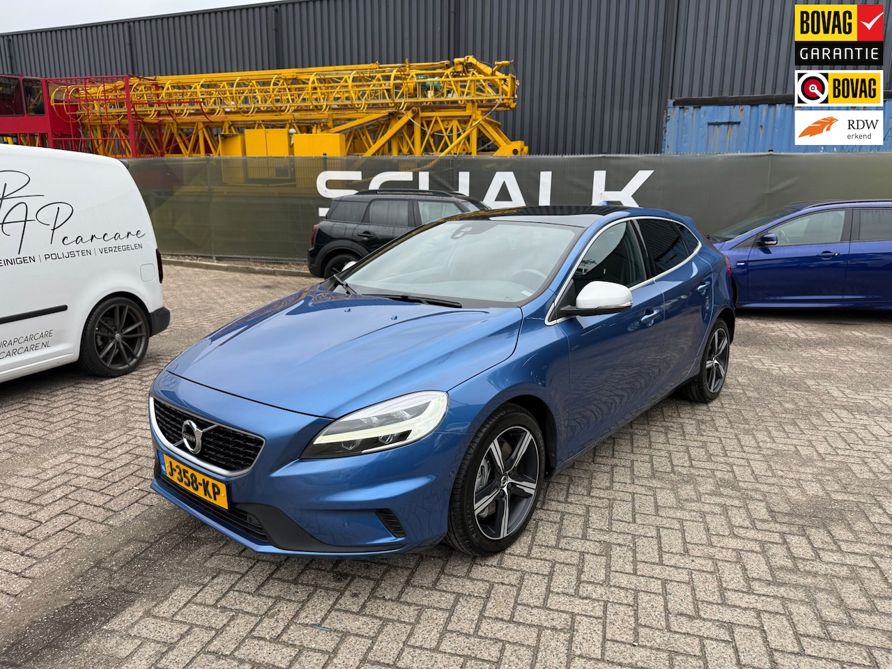Volvo V40 - 1.5 T3 Kinetic|NAP|Panoramadak|Achteruitrijd cam - AutoWereld.nl