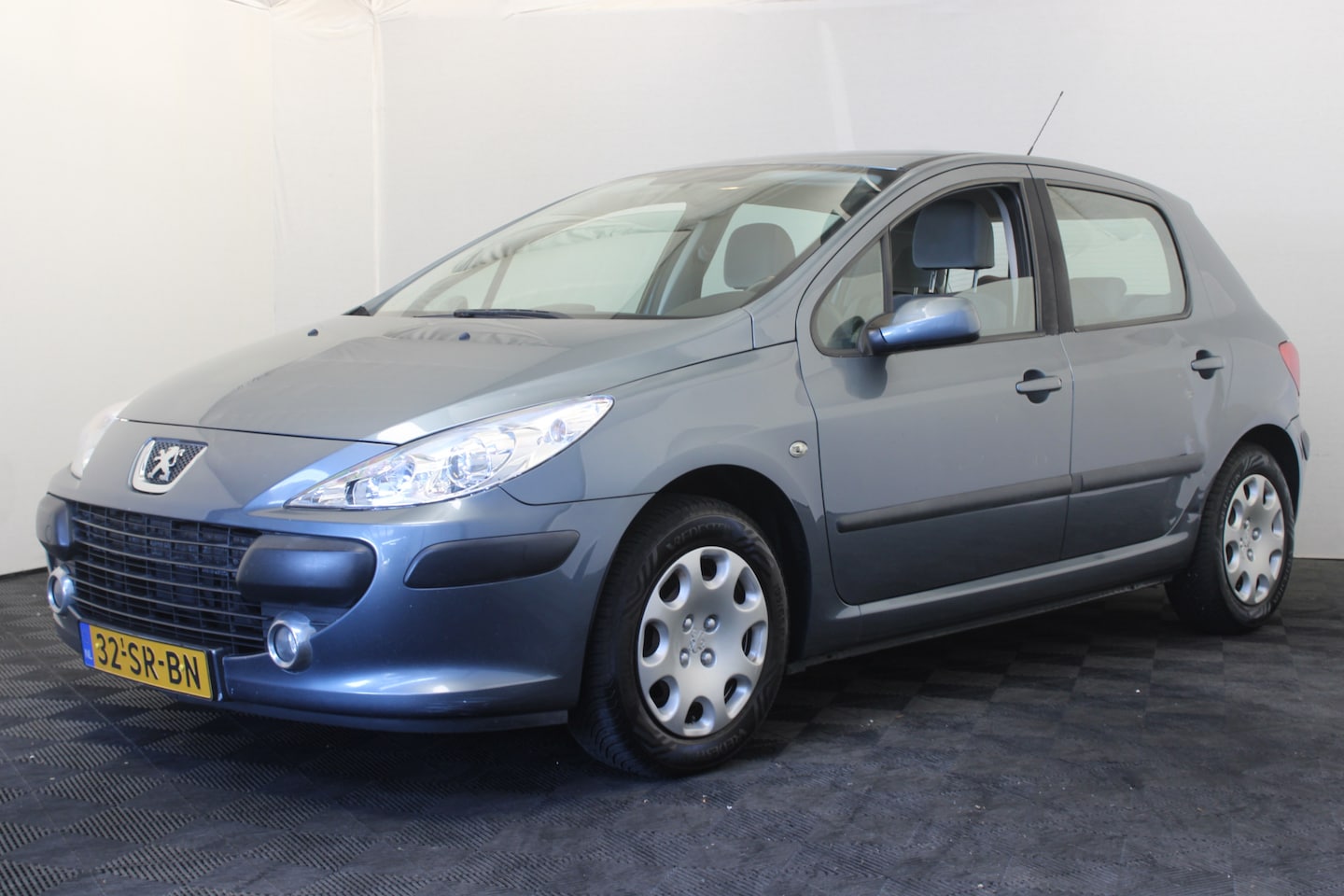 Peugeot 307 - 1.6-16V XT 1.6-16V XT - AutoWereld.nl