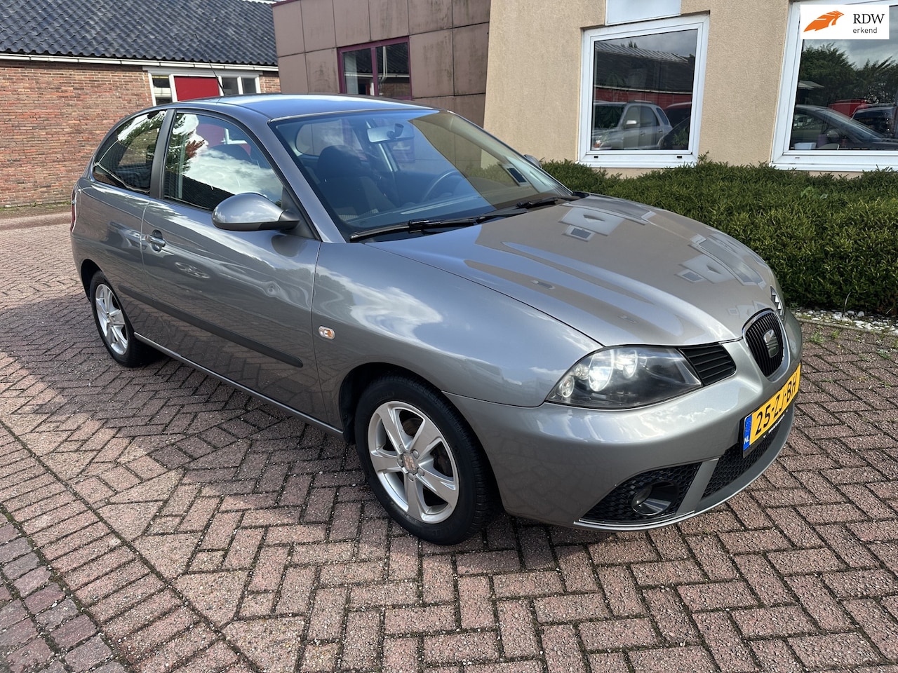 SEAT Ibiza - 1.6-16V Freestyle AIRCO ELEC RAM NAP APK - AutoWereld.nl