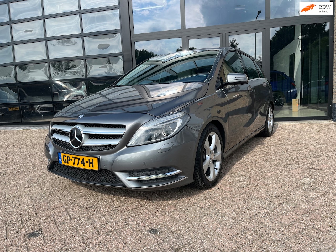 Mercedes-Benz B-klasse - 180 Prestige 180 Prestige, Dealer onderhouden - AutoWereld.nl