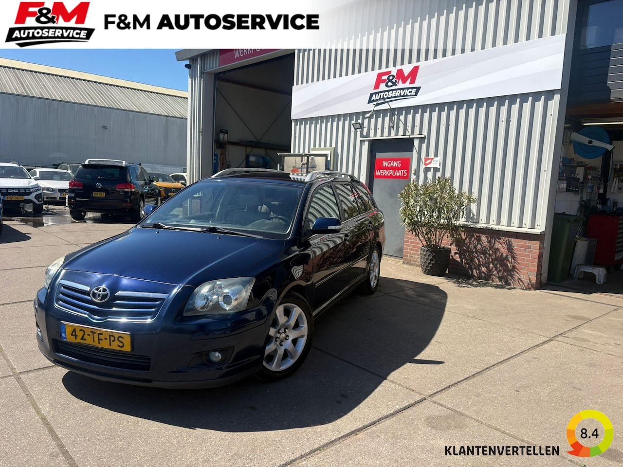 Toyota Avensis Wagon - 2.4 VVTi Executive Automaat, clima, navi, trekhaak - AutoWereld.nl