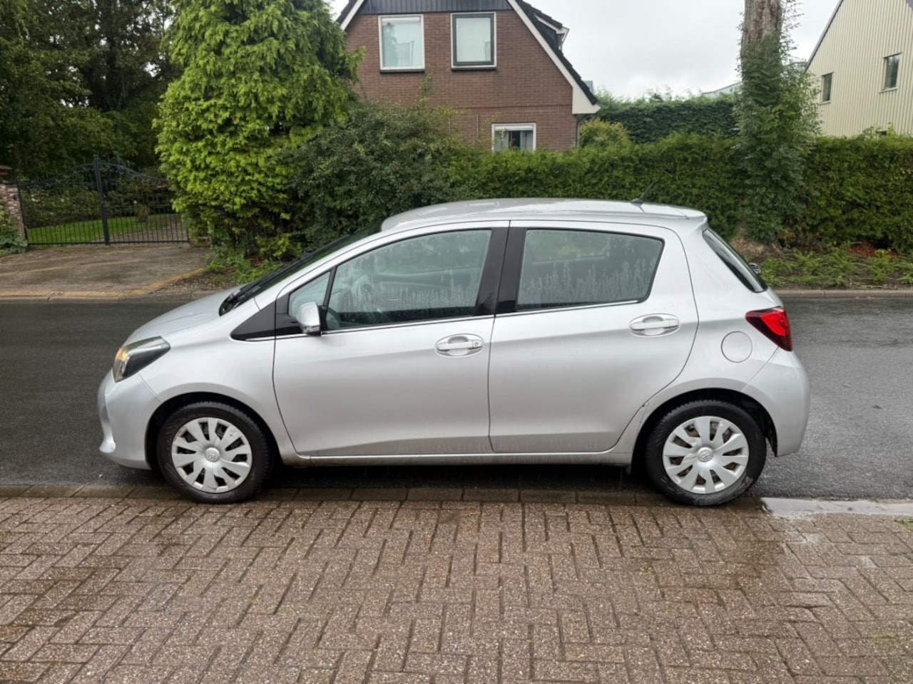 Toyota Yaris - 1.0 VVT-I Style/cruise control/camera/navigatie/airco - AutoWereld.nl