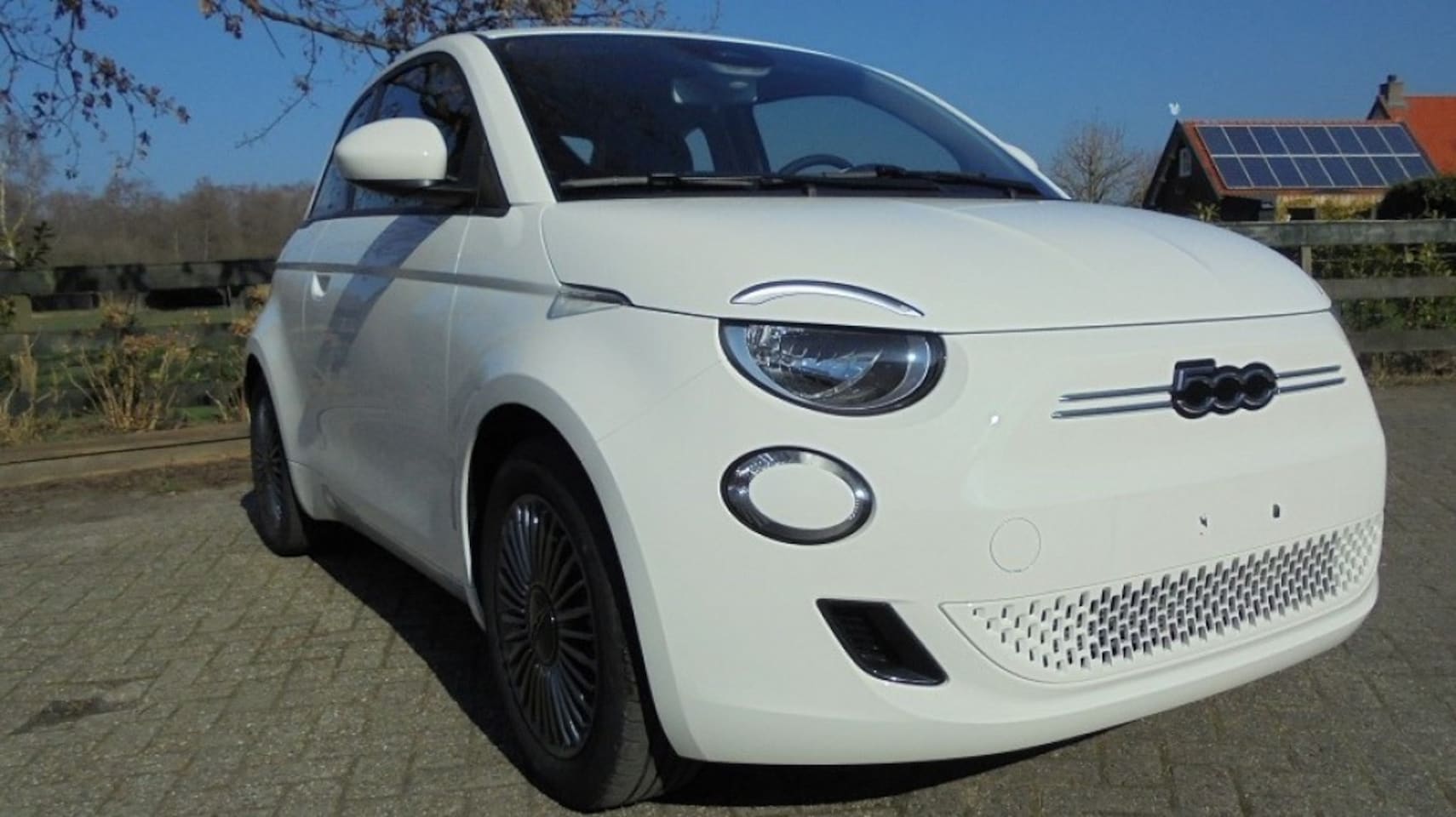 Fiat 500 - E-42KW-Urban-2023 42KW-Snelladen -Carplay-meer... - AutoWereld.nl