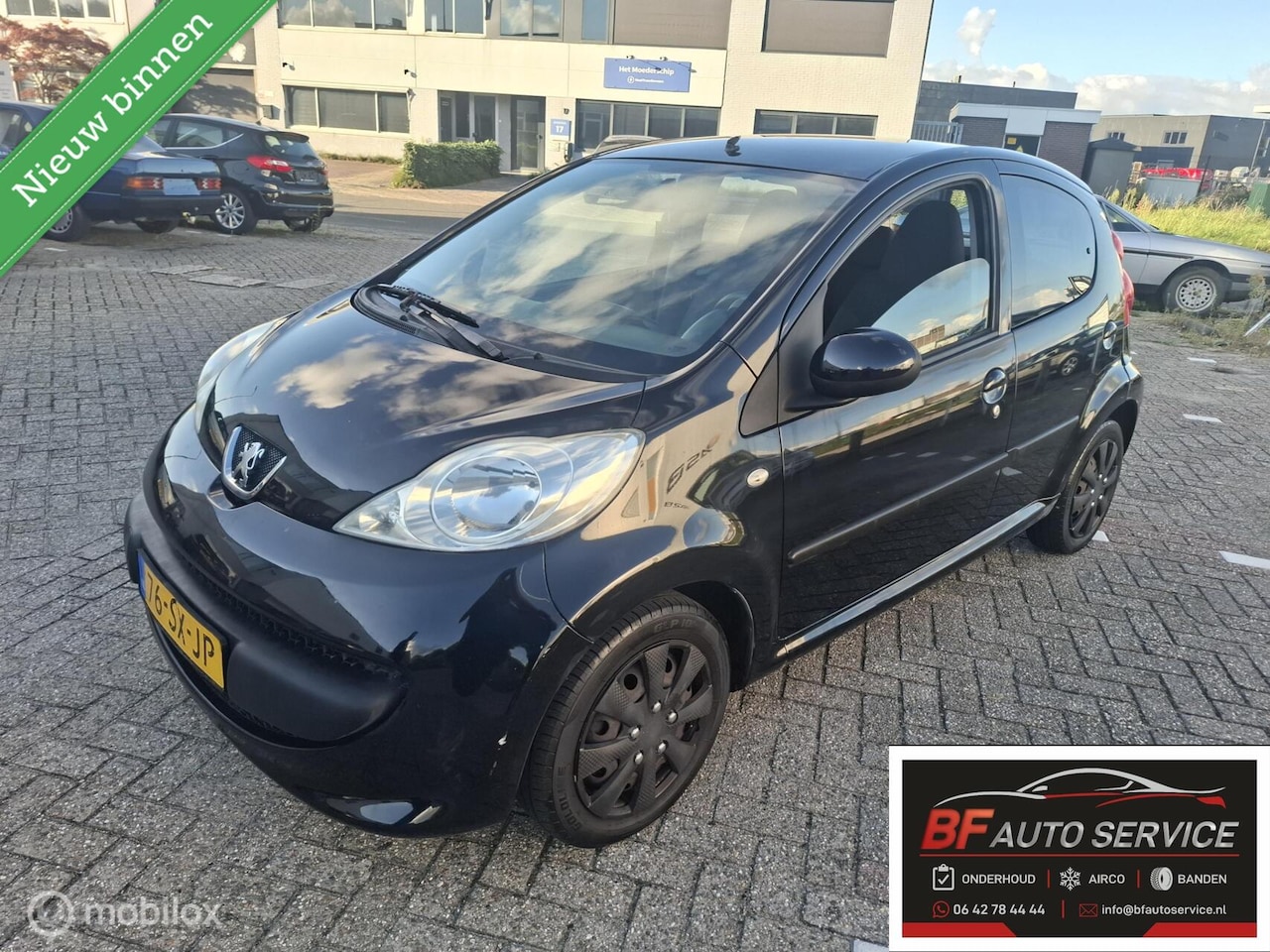 Peugeot 107 - 1.0-12V XR | Zuinig & Compact | Ideale stadsauto - AutoWereld.nl