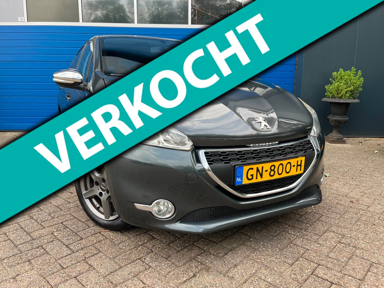 Peugeot 208 - 1.2 PureTech Style|Navi|1ste Eig. - AutoWereld.nl