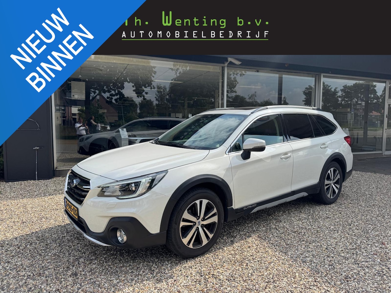 Subaru Outback - 2.5i Premium | Trekhaak | Opendak | Apple Carplay | 2000 KG trekgewicht | Lederen bekledin - AutoWereld.nl