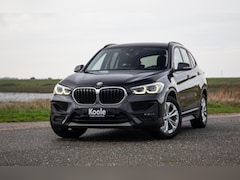 BMW X1 - xDrive25e Executive X CAMERA / CARPLAY / HEAD UP DISPLAY / LEDER / LED / CRUISE CONTROLE /