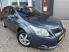 Toyota Avensis Wagon - 1.8 VVTi Dynamic / Navi / Camera / Cruise / AUT / Clima