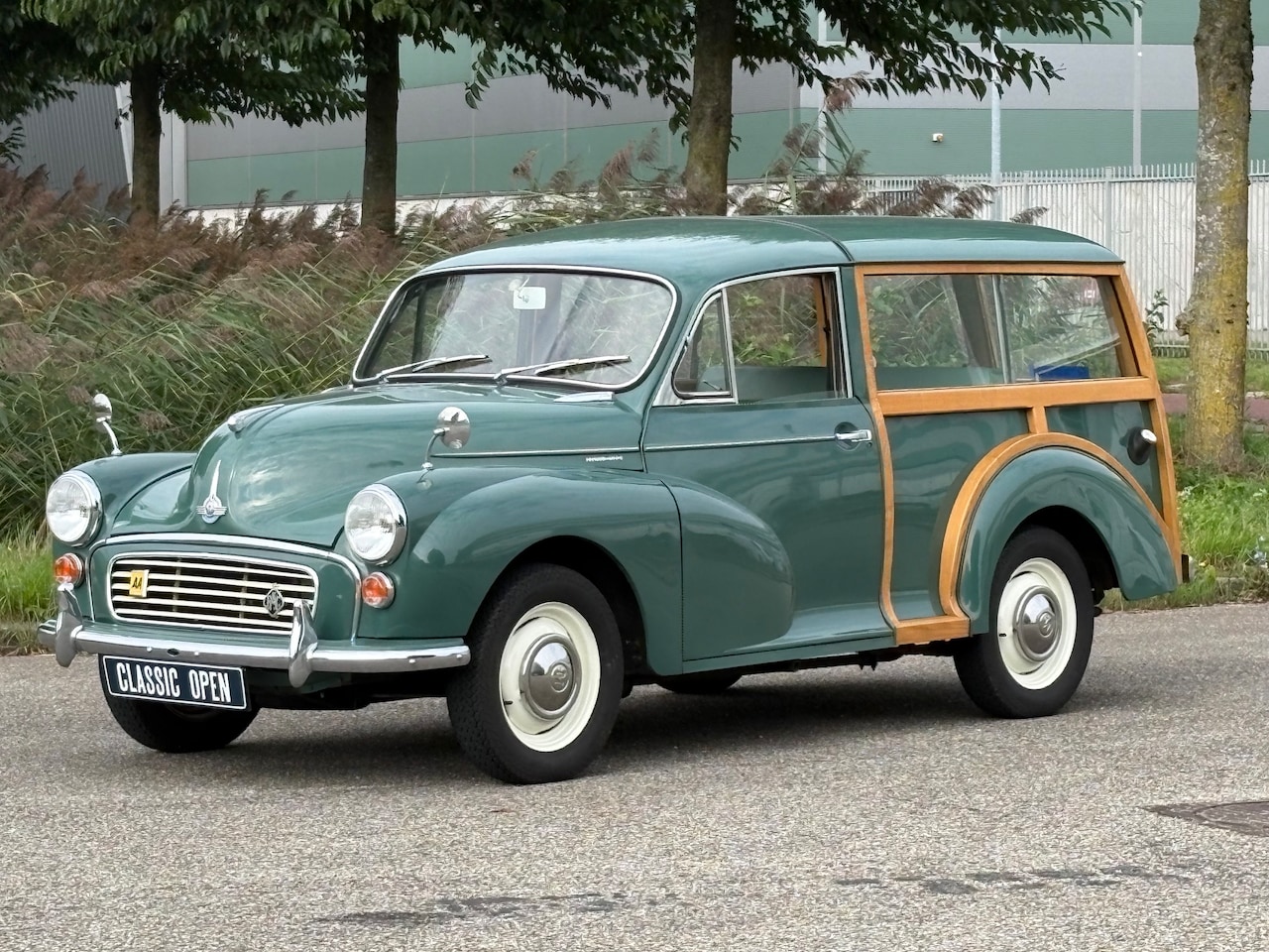 Morris Minor Traveller - LHD - AutoWereld.nl