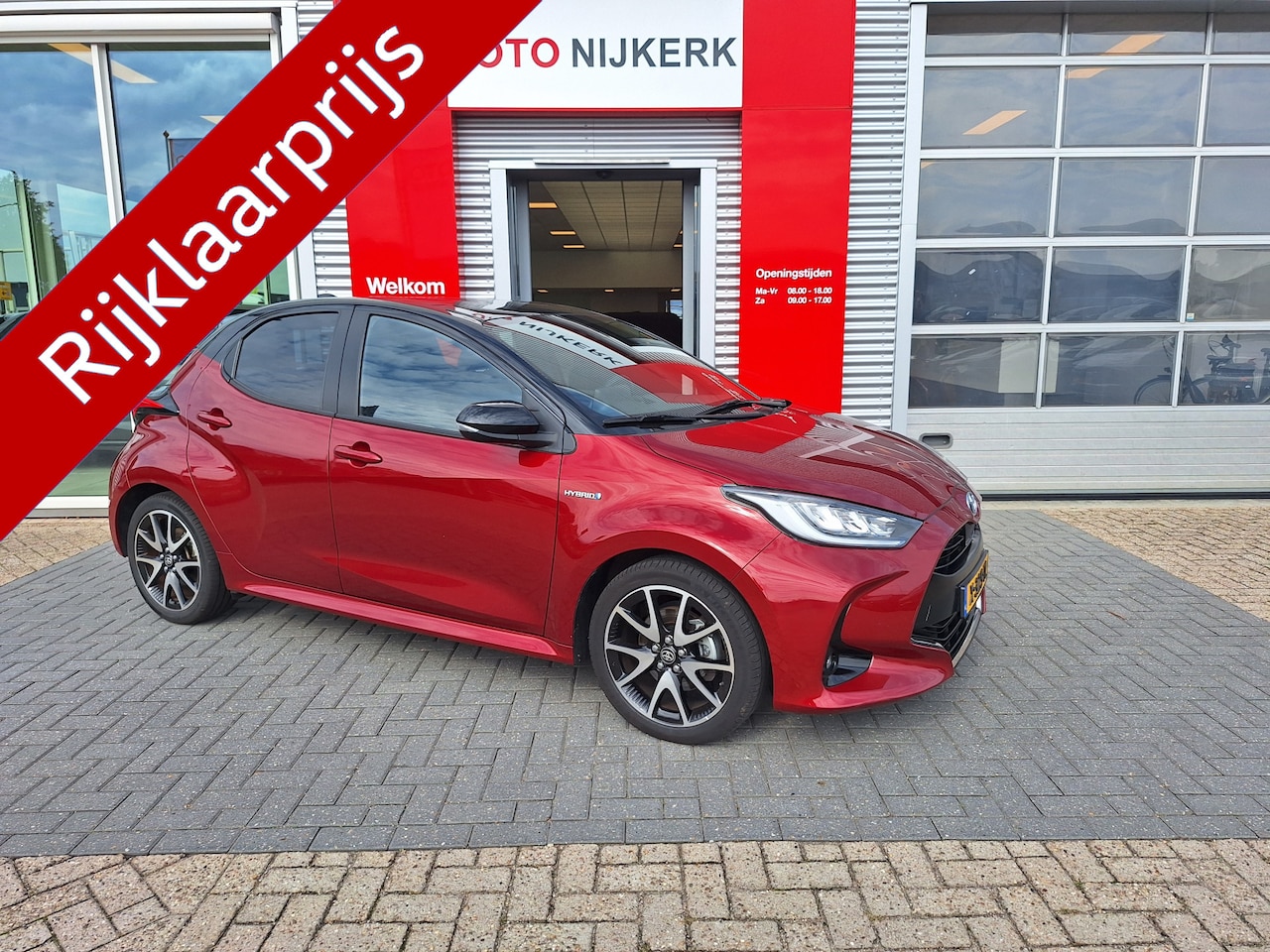 Toyota Yaris - 1.5 Hybrid Style Bi-Tone Limited - AutoWereld.nl