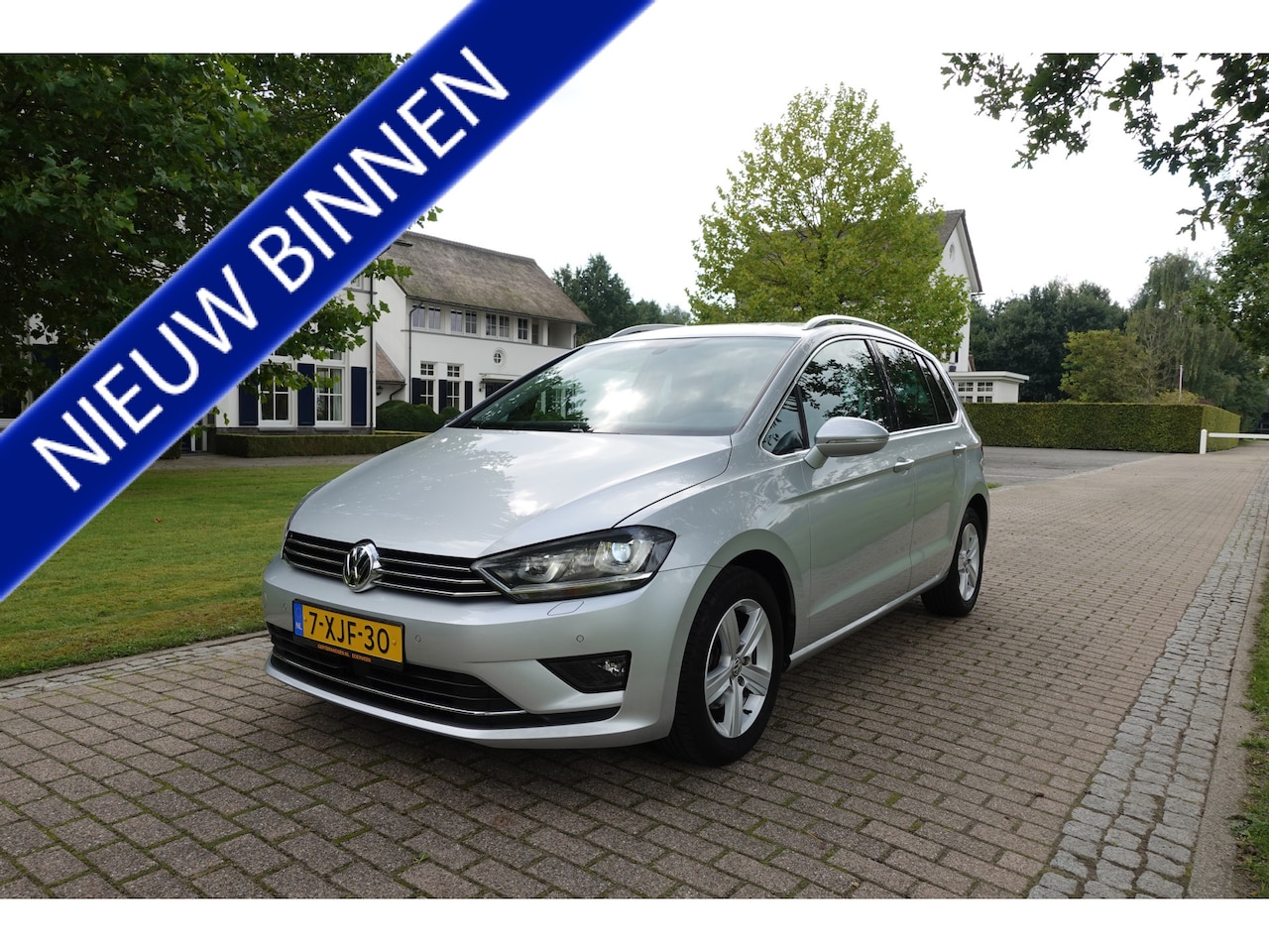 Volkswagen Golf Sportsvan - 1.4 TSI Highline | NAP | NL Auto | Trekhaak | Adaptive Cruise | Navi | PDC | - AutoWereld.nl