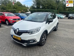 Renault Captur - 0.9 TCe Bose , navigatie , pdc voor en achter met camera