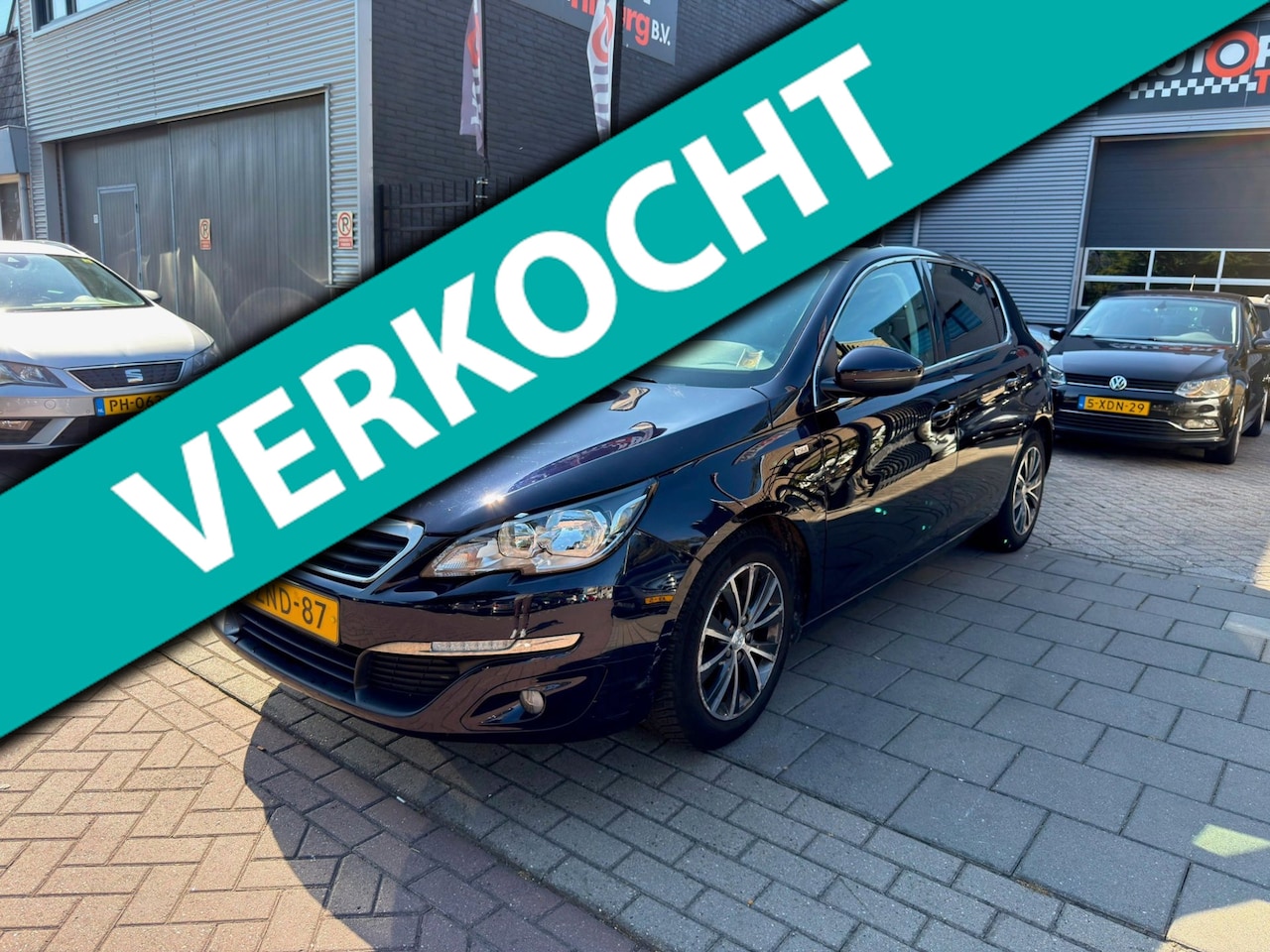 Peugeot 308 - 1.2 PureTech Style 1e Eigenaar! Airco Navi PDC NAP APK - AutoWereld.nl