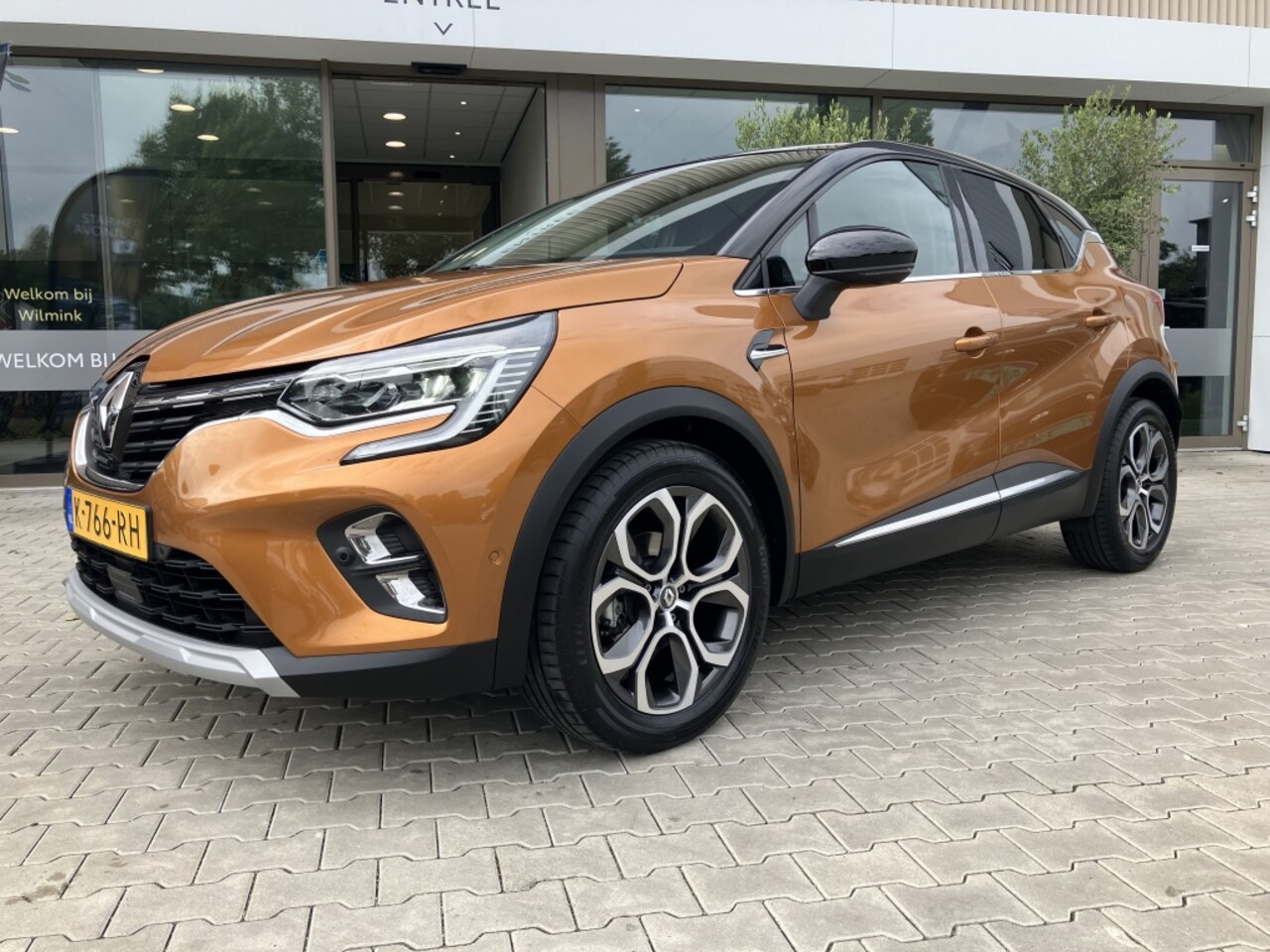 Renault Captur - 1.3 TCe Intens | BOSE | 360 Camera | Automaat - AutoWereld.nl