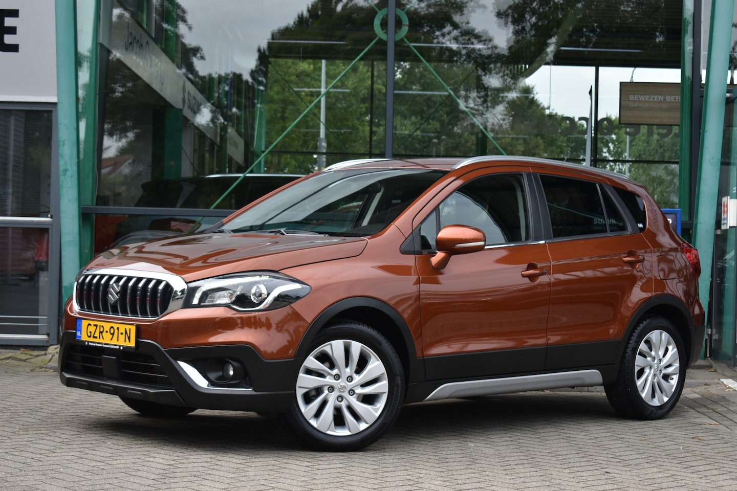 Suzuki S-Cross - 1.0 Boosterjet Select Automaat 112pk | Climate Control | Navigatie | Achteruitrijcamera | - AutoWereld.nl