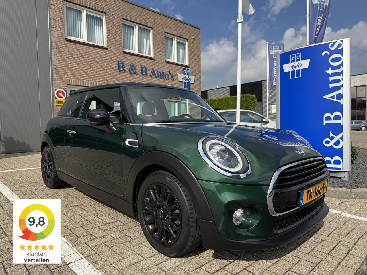 MINI 3-Deurs - Cooper 1.5 136pk Business-Pack l AIRCO l FULL-LED l NAVI l PDC l SPORT-STOELEN l 96.000km - AutoWereld.nl