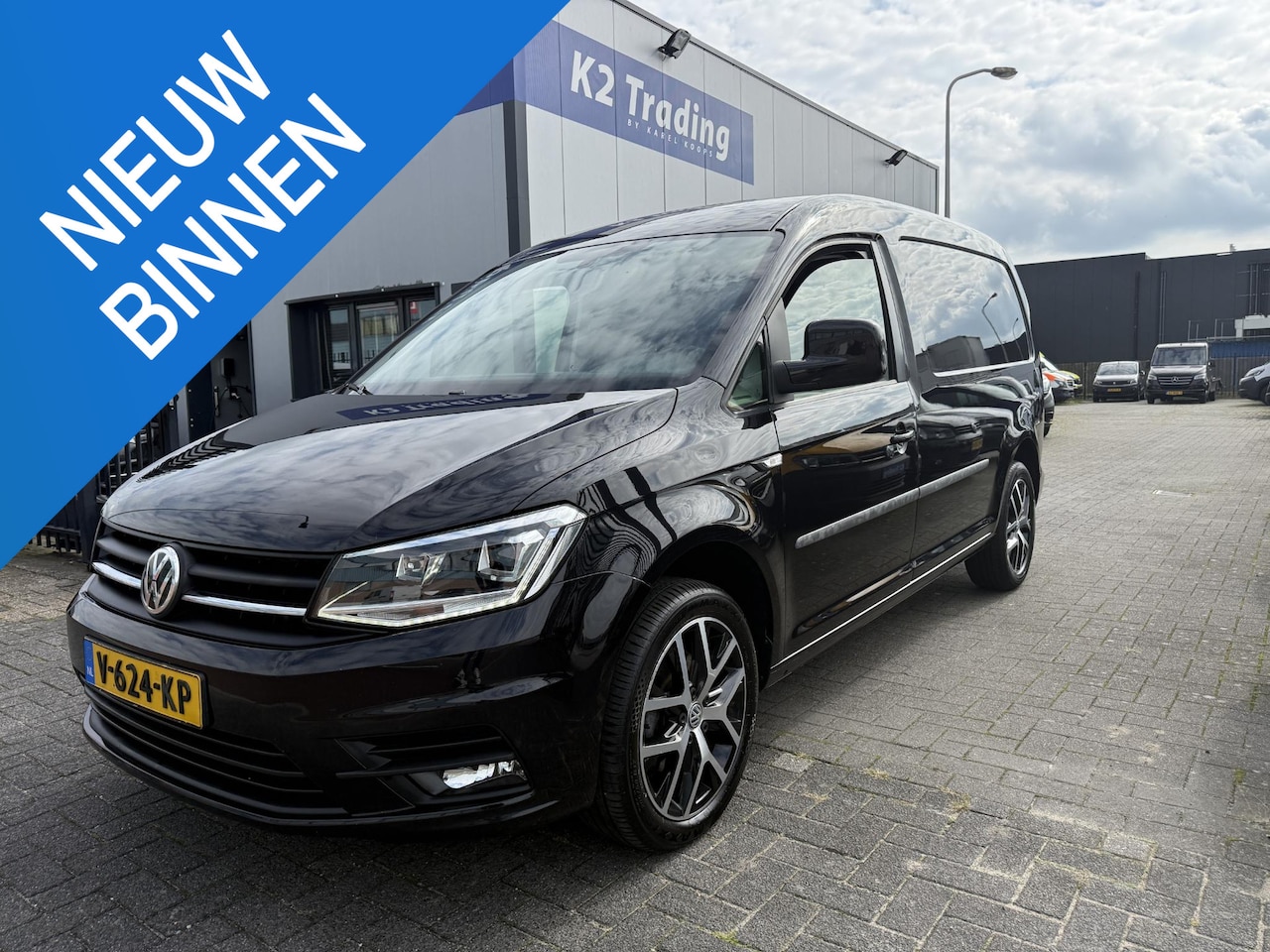 Volkswagen Caddy Maxi - 2.0 TDI L2H1 BMT Highline Euro-6 Xenon Navi Carplay - AutoWereld.nl