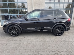 Volkswagen Tiguan - 1.4 TSI eHybrid R-Line Black Style|SCHUIFDAK|LEDER|SOH96%|