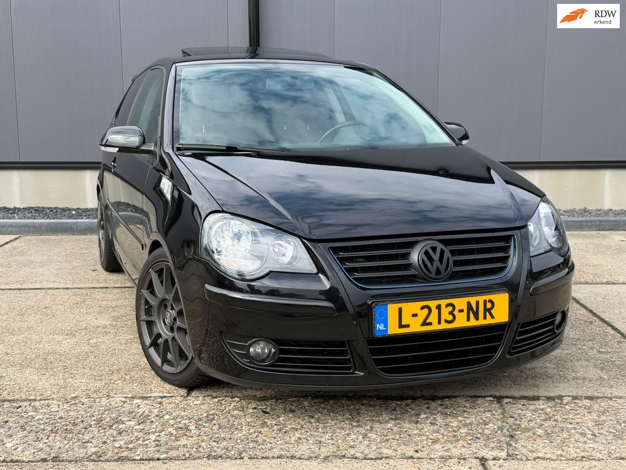 Volkswagen Polo - 1.4-16V zeer nette auto - AutoWereld.nl