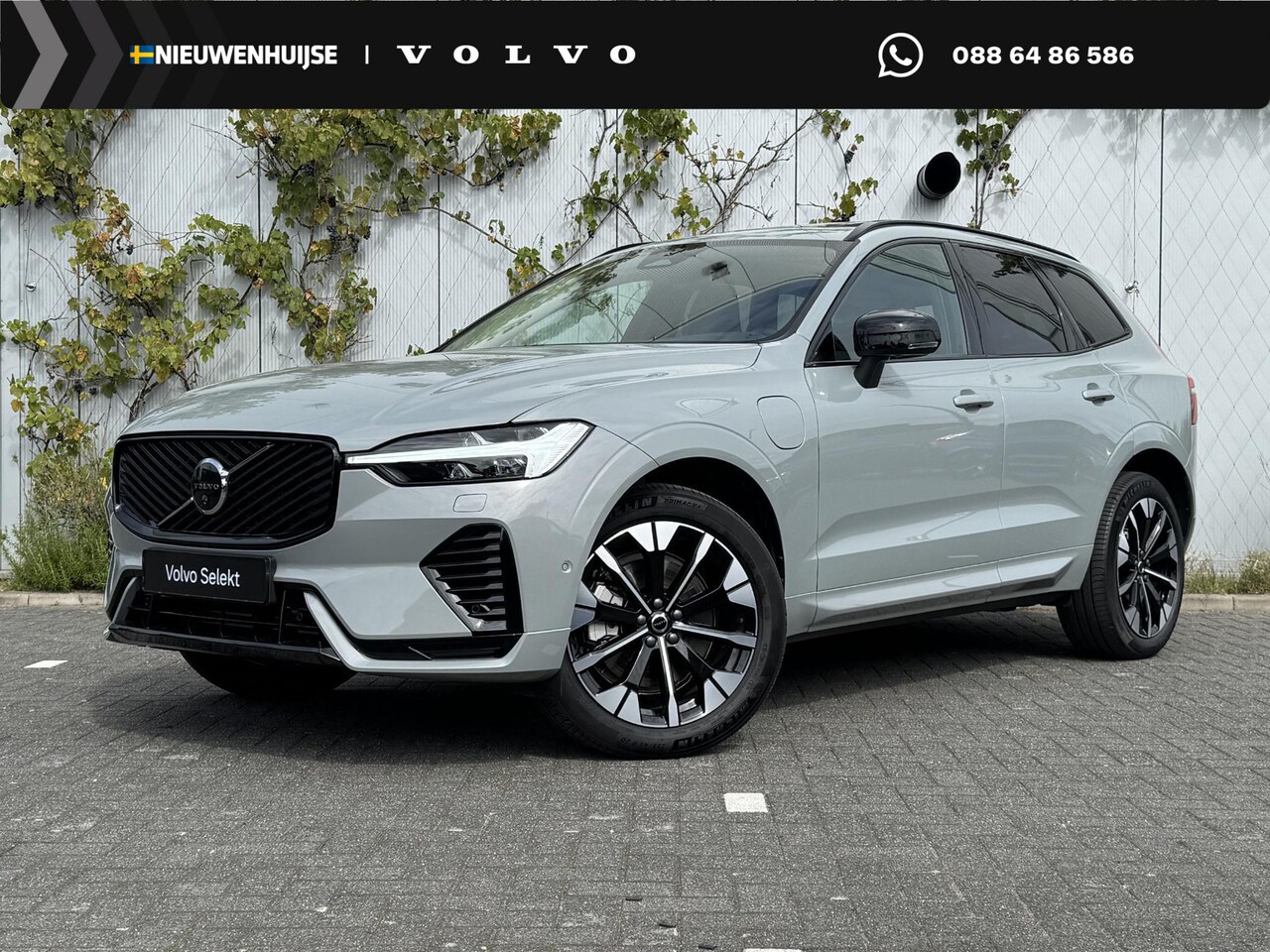 Volvo XC60 - 2.0 T6 Plug-in Hybrid AWD Ultra Dark | PHEV Long Range | Trekhaak | Luchtvering | 360 Grad - AutoWereld.nl
