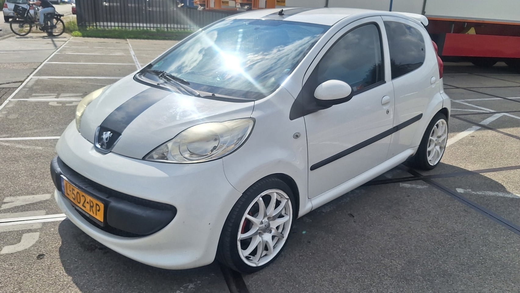 Peugeot 107 - 1.0-12V XR 1.0-12V XR - AutoWereld.nl