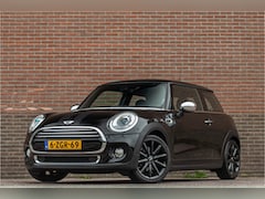 MINI Cooper - 1.5 Chili, 84.000km, Half leder, Head-up, Stoelverwarming, Full LED, Navigatie, PDC, Sport