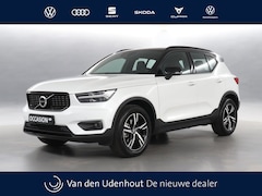 Volvo XC40 - 2.0 T4 190pk R-Design Automaat / Navigatie / Stoelverwarming / Camera