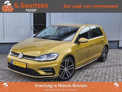 Volkswagen Golf - 1.4 TSI Highline Business R Trekhaak, Apple Carplay, Cruise Control, R-Line