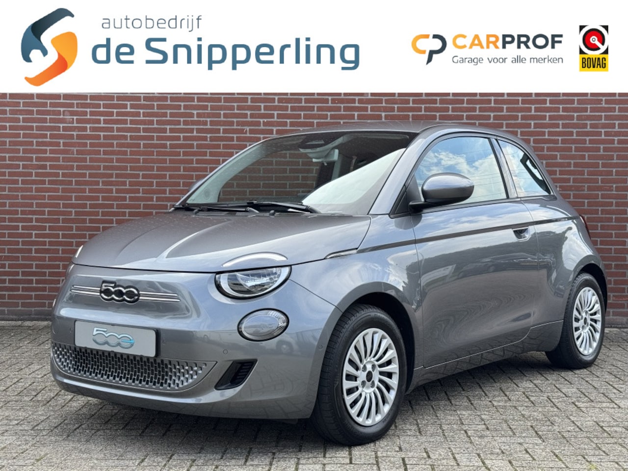 Fiat 500e - 3+1 42 kWh CLIMA CARPLAY CAMERA STOELVW PDC DAB - AutoWereld.nl