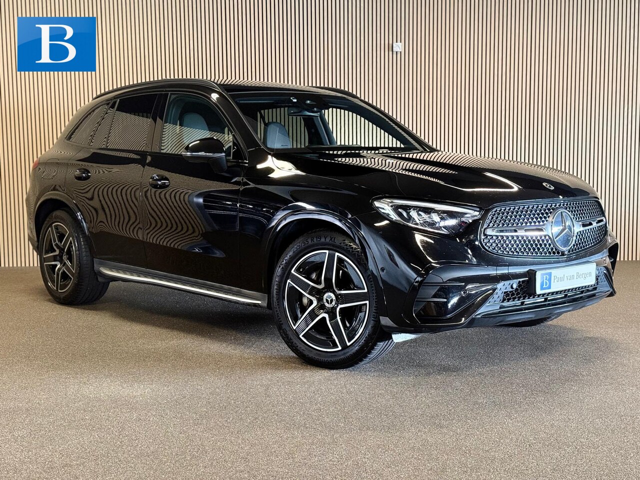 Mercedes-Benz GLC-klasse - 200 4-Matic AMG STYLING-PANORAMADAK-TREKHAAK-CAMERA-APPLE CARPLAY-COMPLEET - AutoWereld.nl