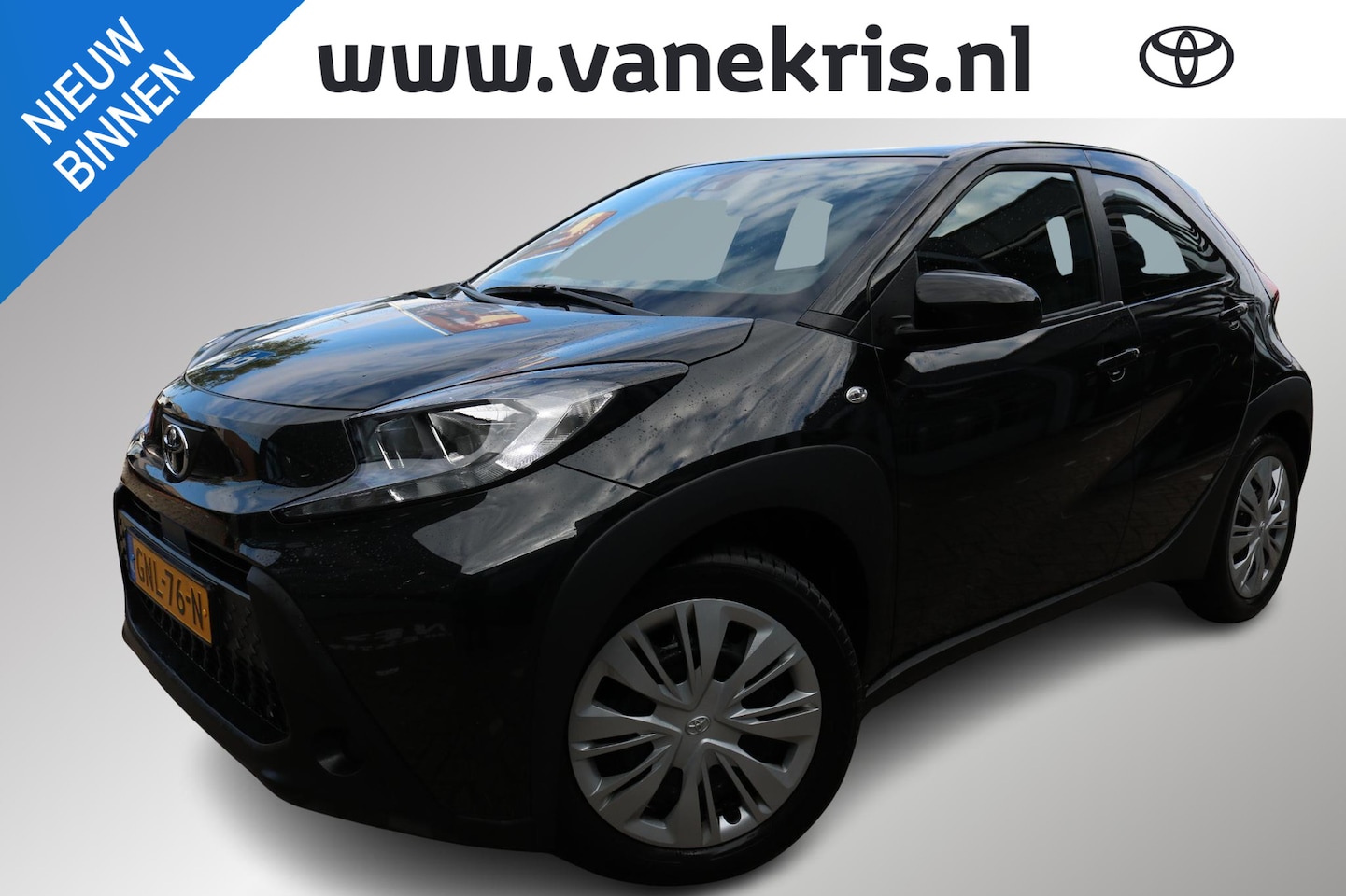 Toyota Aygo X - 1.0 VVT-i MT play 1.0 VVT-i MT Play, Apple Carplay & Android Auto, Achteruitrijcamera, Cruise Control, WERKP - AutoWereld.nl