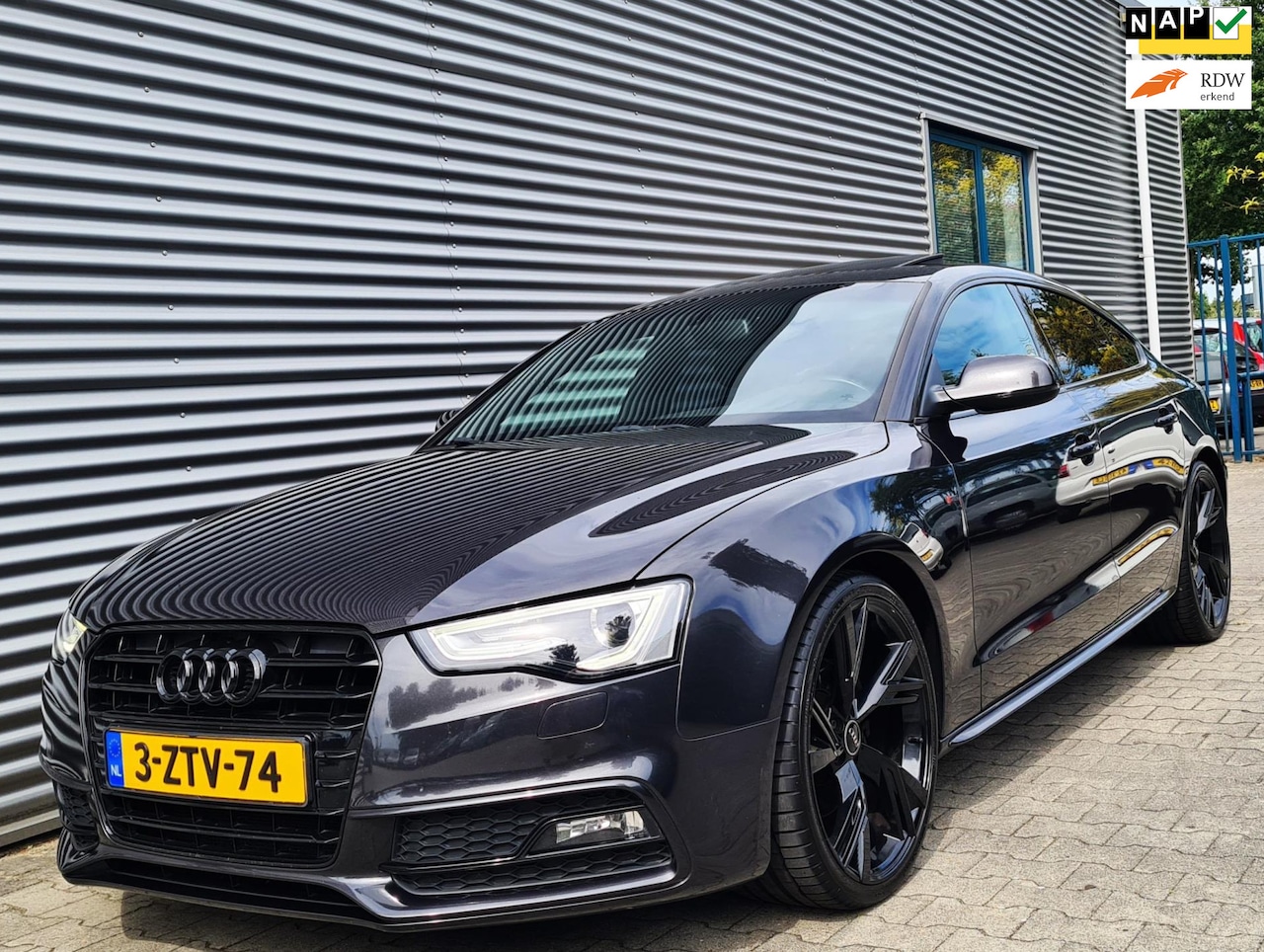 Audi A5 Sportback - 2.0 TDI Sport Edition 04-2015 Lavagrau Metallic S-LINE!! 20inch LMV!! - AutoWereld.nl