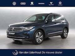 Volkswagen Tiguan - 1.4 TSI 245pk DSG eHybrid Elegance / 86% SOH / Navigatie / Matrix LED / Carplay