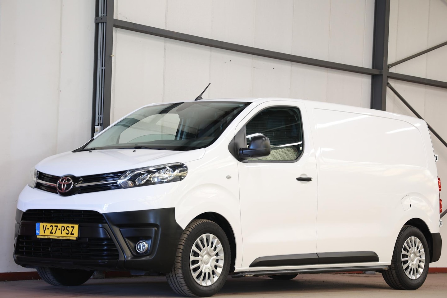 Toyota ProAce Worker - 1.5 D-4D Live Airco Cruise Navi Apple CarPlay - AutoWereld.nl