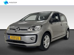 Volkswagen Up! - 1.0 beats | Achteruitrijcamera | Audio installatie premium | Voorstoelen verwarmd
