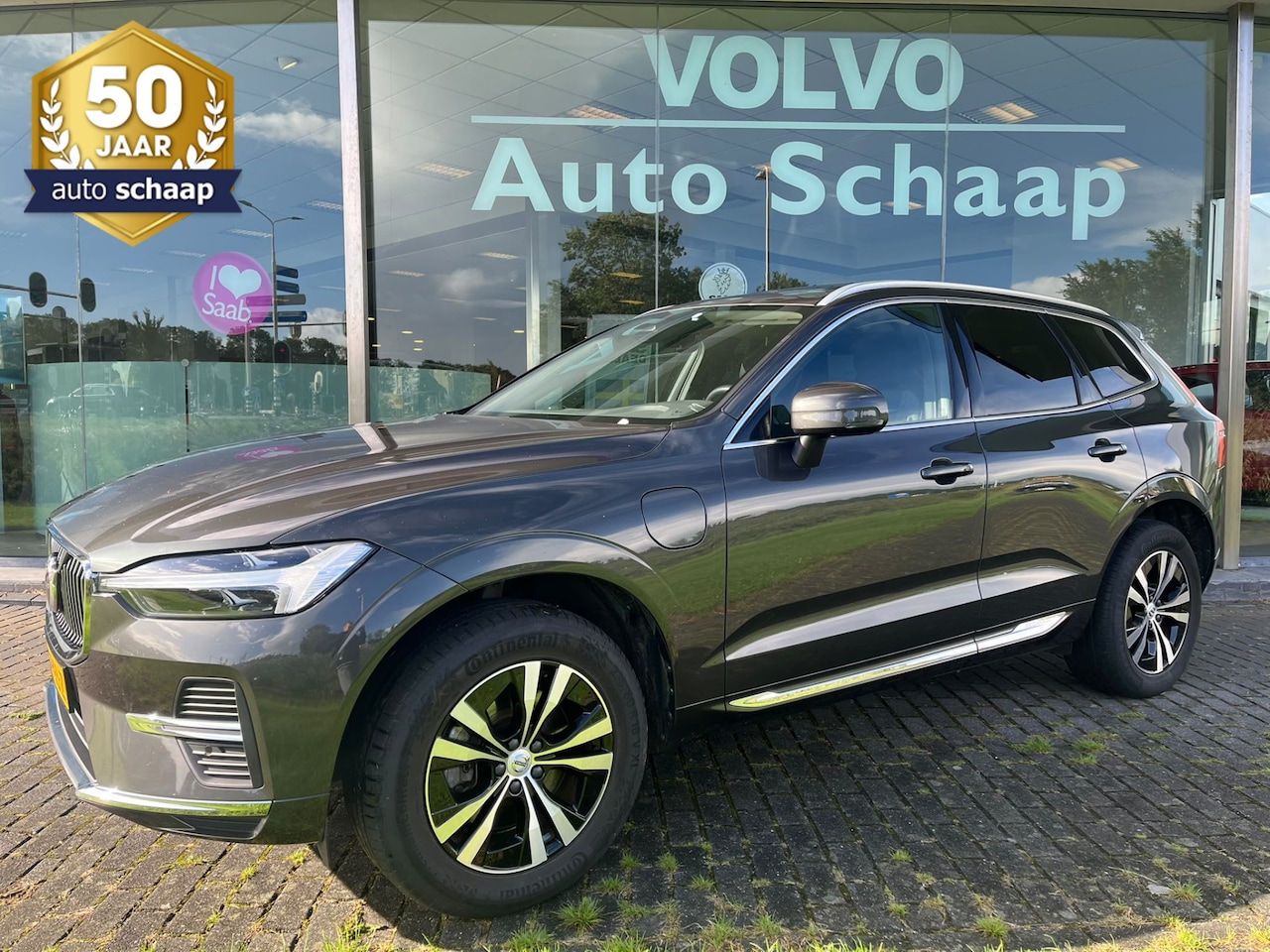 Volvo XC60 - 2.0 T6 Plug-in hybrid AWD Inscription Expr. | Rijklaar incl 12 mnd Bovag | Long Range 75 P - AutoWereld.nl