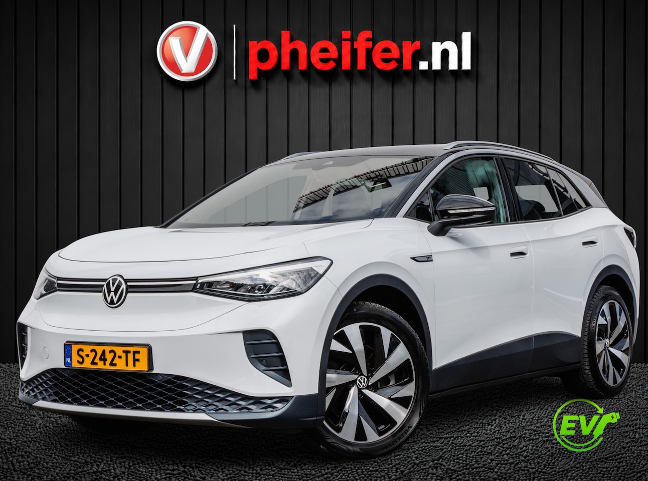 Volkswagen ID.4 - First 77 kWh SOH 94% Navigatie/ 20" Lmv/ Carplay/ Stoel-stuurverwarming/ Full led/ Adapt. - AutoWereld.nl