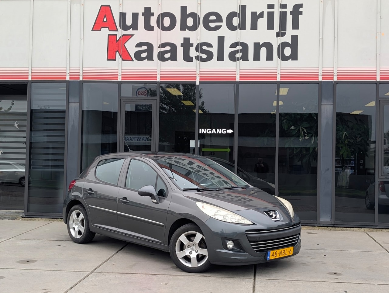 Peugeot 207 - 1.6 VTi XS - Cruise - Pano - Clima - AutoWereld.nl