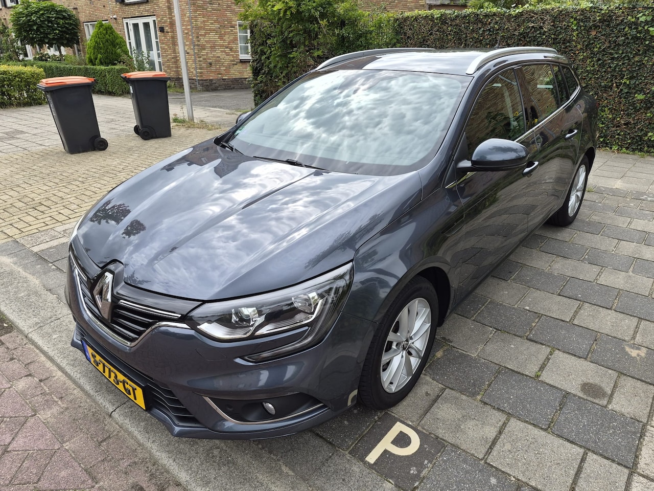 Renault Mégane Estate - 1.2 TCe Limited - AutoWereld.nl