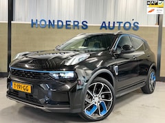 Lynk & Co 01 - 1.5 | PANO | ZWARTE HEMEL | 360 CAM | NAP | INFINITY | CARPLAY | LED | BLIS | ADAPT.CRUISE