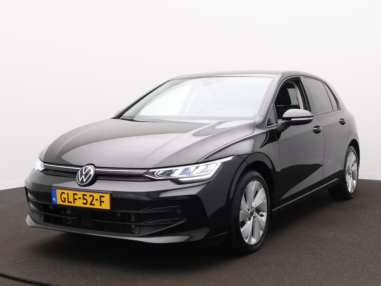 Volkswagen Golf - 1.5 TSI Life Edition Sfeerverlichting - Camera - 17 Inch - Apple Carplay/Android Auto - AutoWereld.nl