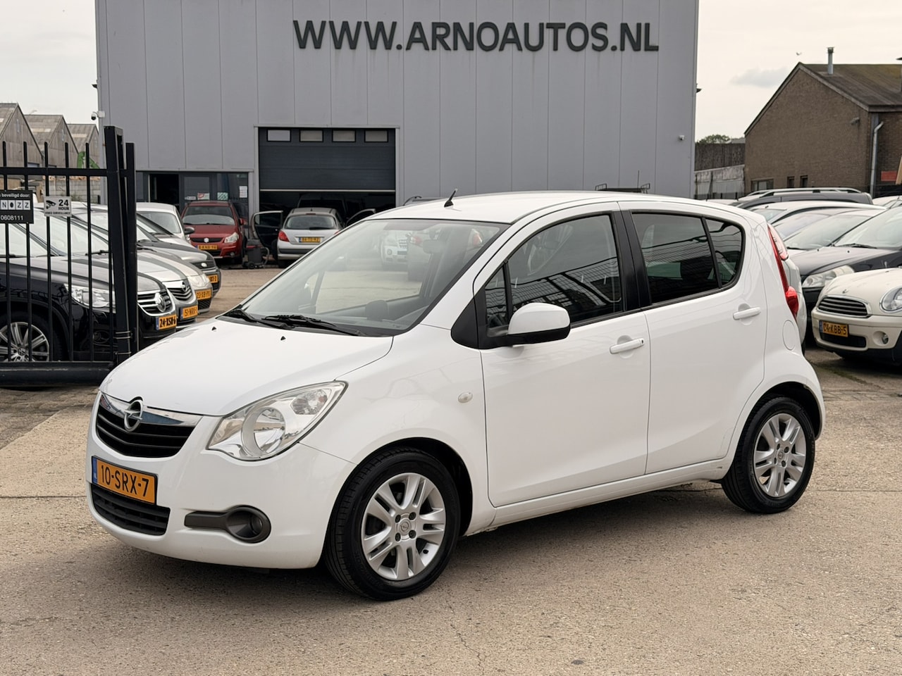 Opel Agila - 1.0 Edition 1.0 Edition 5-DEURS, AIRCO IJSKOUD, APK TOT 07-09-27, RADIO-CD-MP3-AUX, ELEK-RAMEN, ISOFIX - AutoWereld.nl