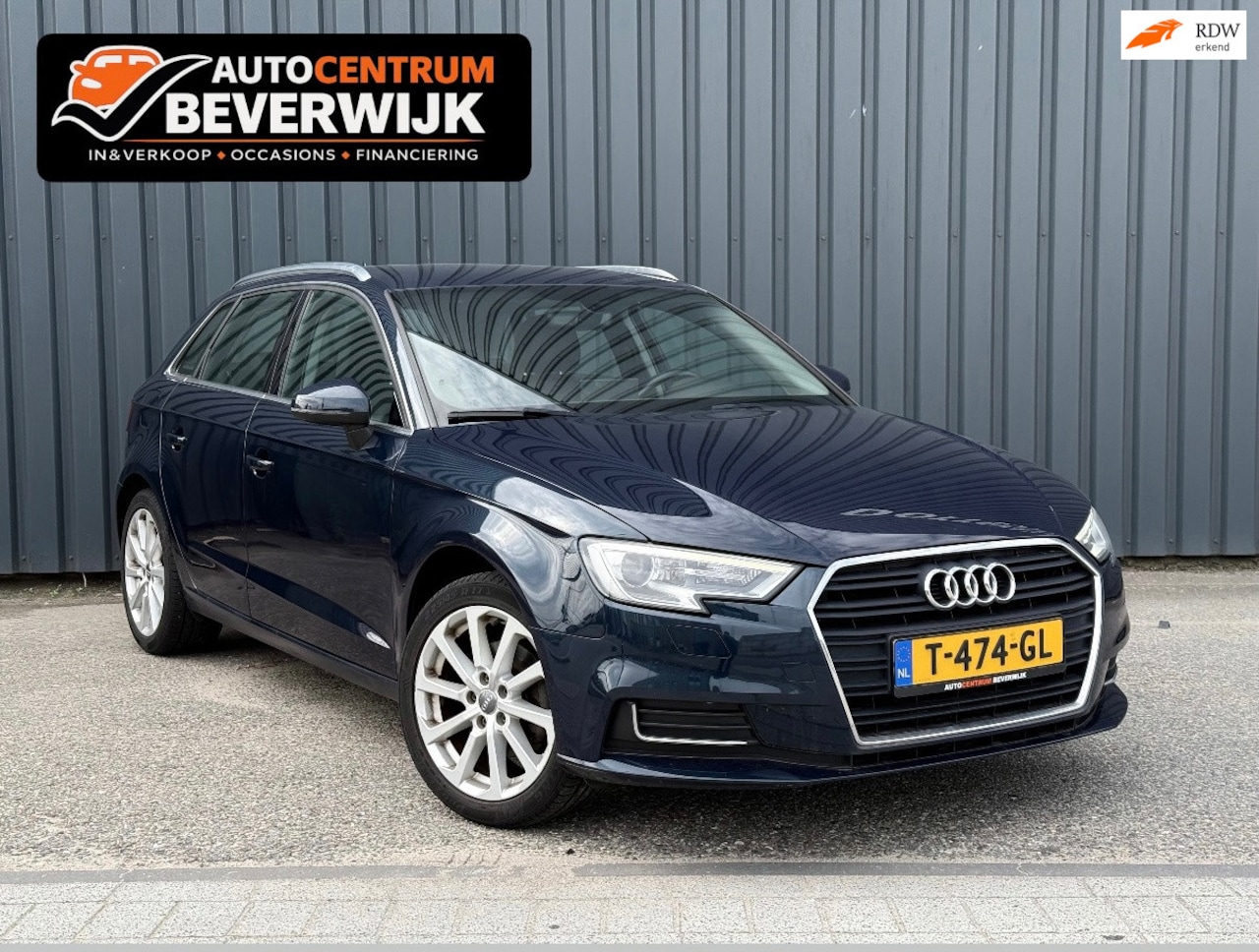 Audi A3 Sportback - 1.0 TFSI Design Pro Line Plus 1.0 TFSI Design Pro Line Plus 116pk Blauw - AutoWereld.nl