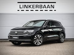Volkswagen Touareg - 3.0 TSI eHybrid 4Motion Elegance | Panoramadak | Massage | Trekhaak | 21 inch |
