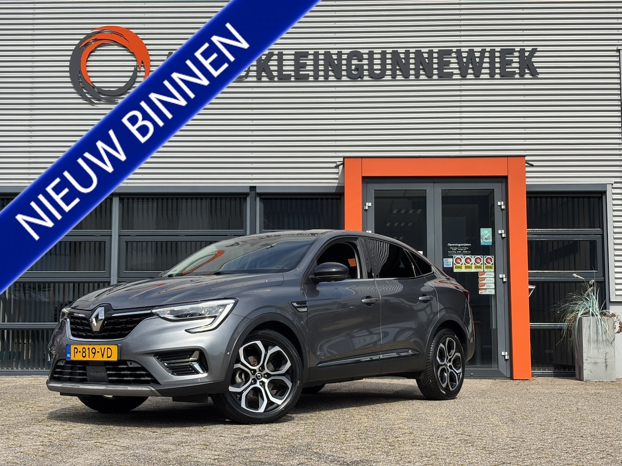 Renault Arkana - 1.6 E-Tech Hybrid 145 Intens / Android Auto / Trekhaak / Allseason Banden / - AutoWereld.nl